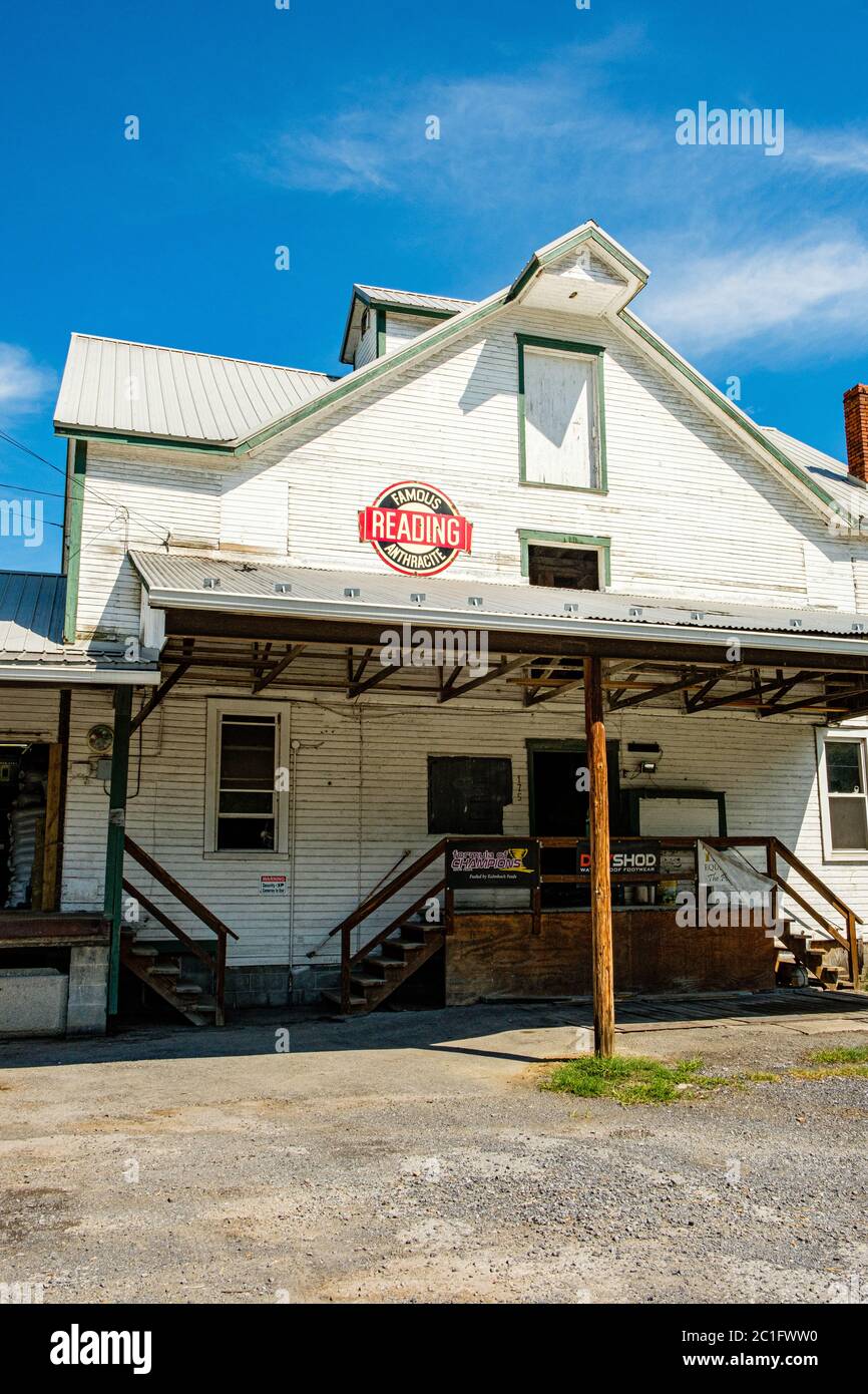 H O Andrews Feed Mill, Mapleton Farm and Garden, 175 Feed Mill Drive
