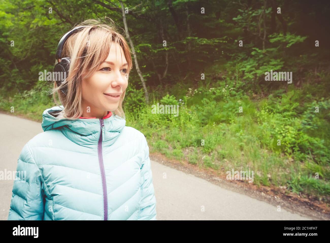 Sportsgirl bluetooth earphones discount review