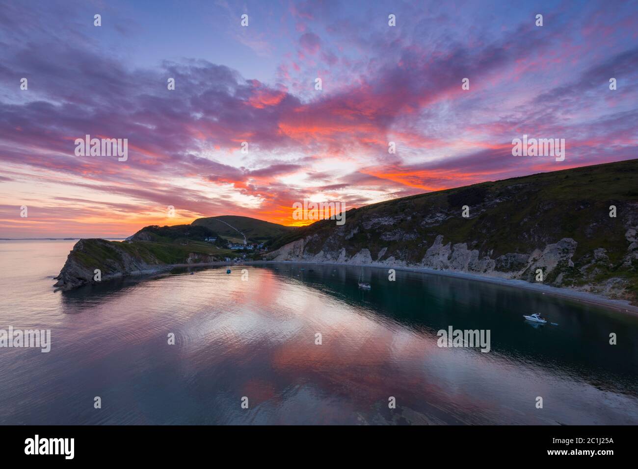 Lulworth Cove Dusk Jurassic Coast Hi res Stock Photography And Images Lulworth Cove Dusk Jurassic Coast Hi res Stock Photography And Images
