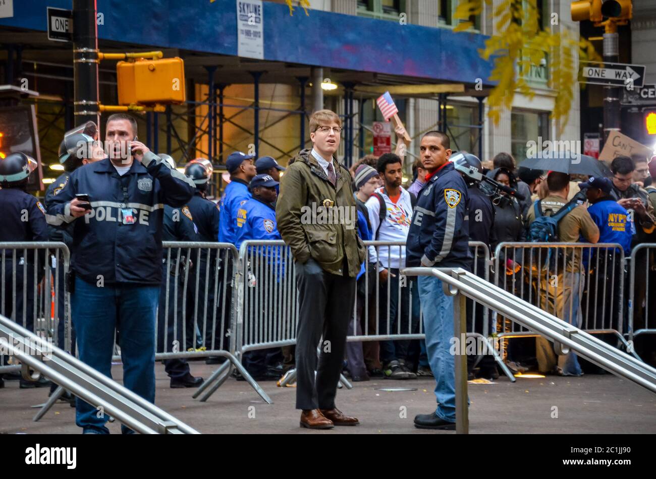 Plain Clothes High Resolution Stock Photography and Images Alamy