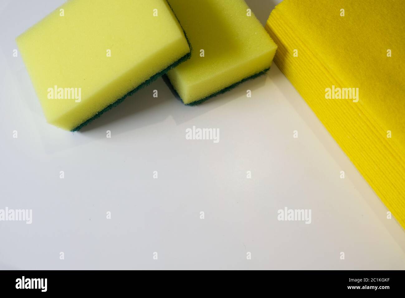 Dish cloths hi-res stock photography and images - Alamy