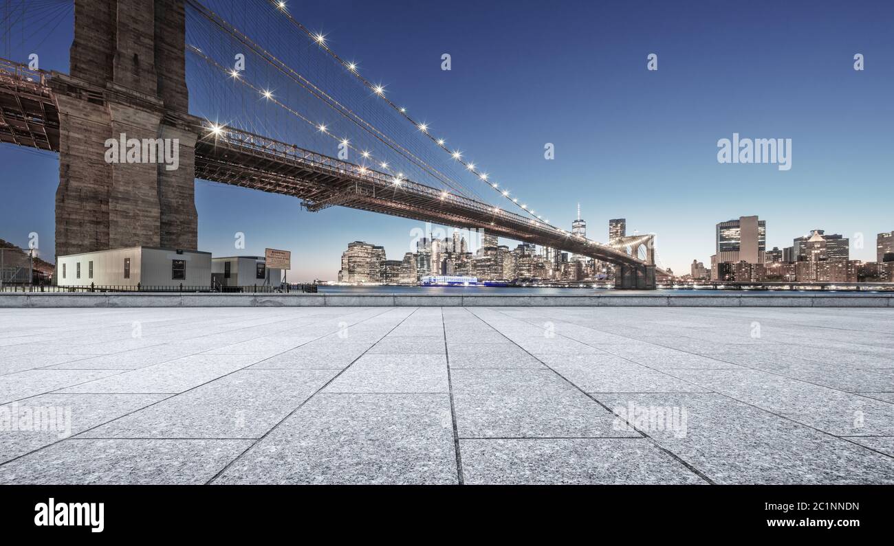 New york street empty hi-res stock photography and images - Alamy