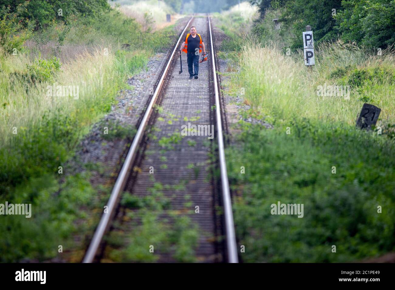 12 June Mecklenburg Western Pomerania Laage Marco Wanderwitz Cdu L Parliamentary State Secretary At The Federal Ministry Of Economics And Energy And Managing Director Mathias Hehmann R Are Standing In Front Of