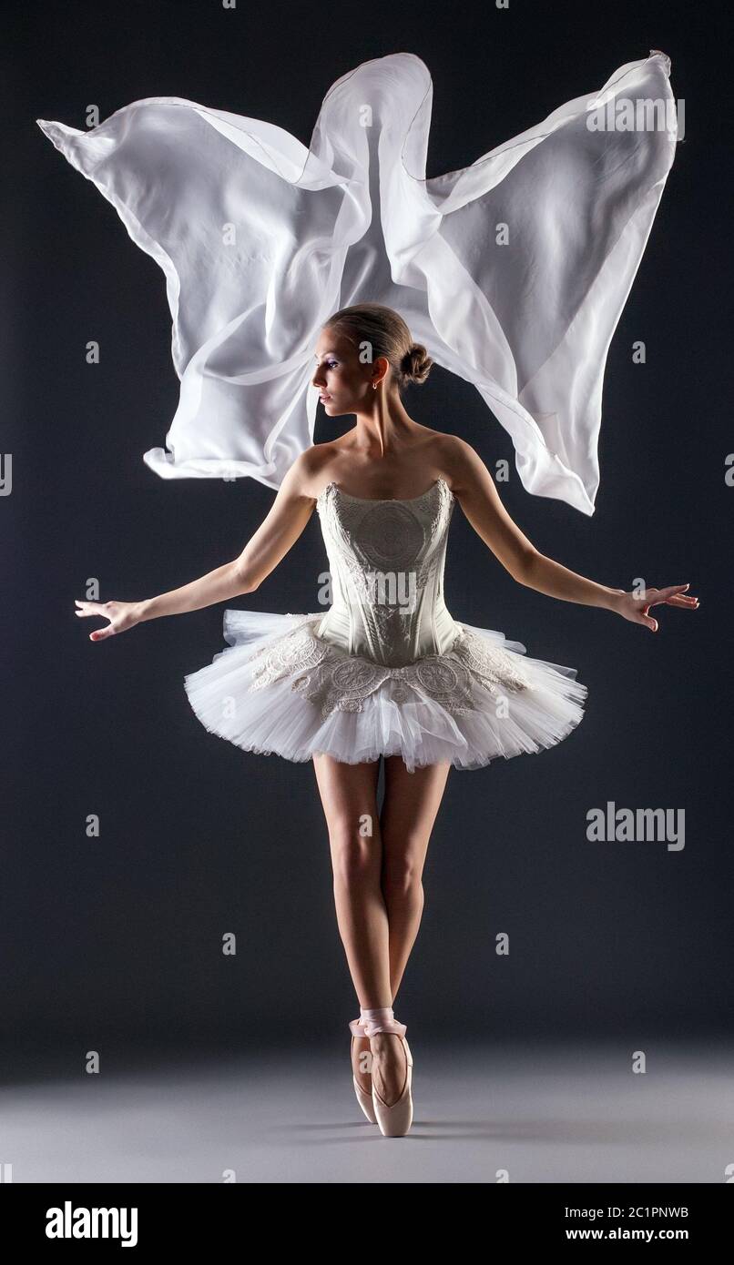 Flexible dancer hires stock photography and images Alamy