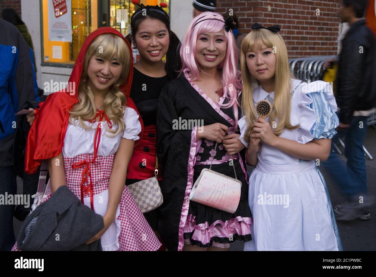 Halloween Parade Greenwich Village Stock Photo Alamy