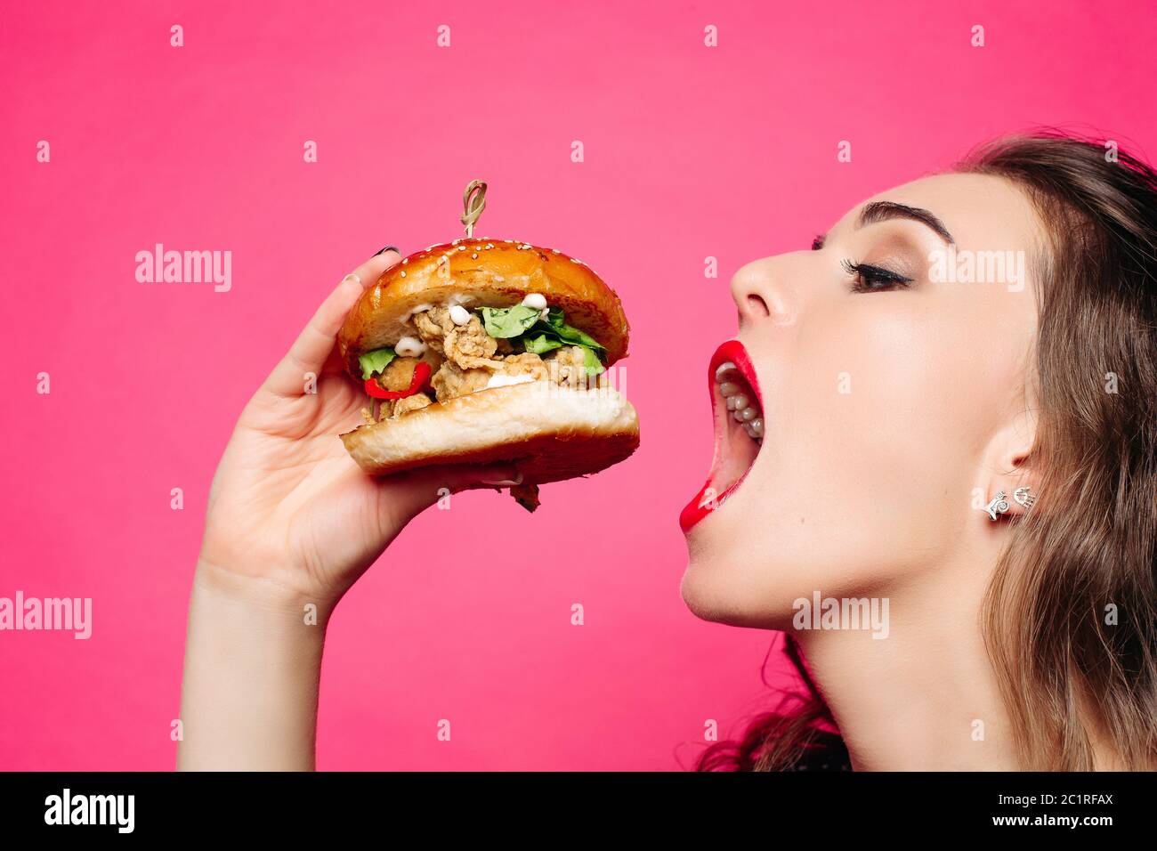 Big mouth eating hi res stock photography and images Alamy Big mouth eating hi res stock photography and images Alamy