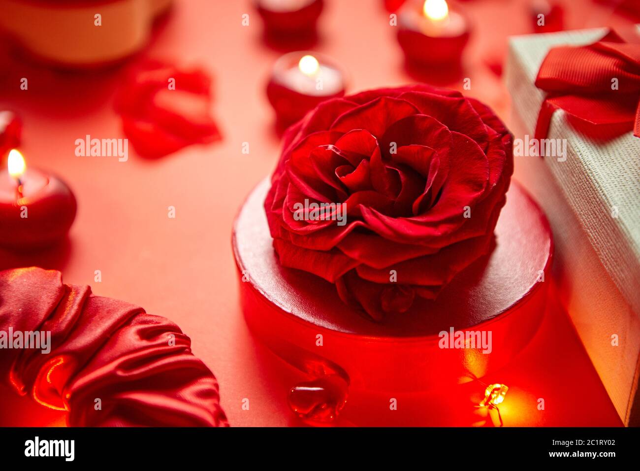 Boxed valentines day card hi-res stock photography and images - Alamy