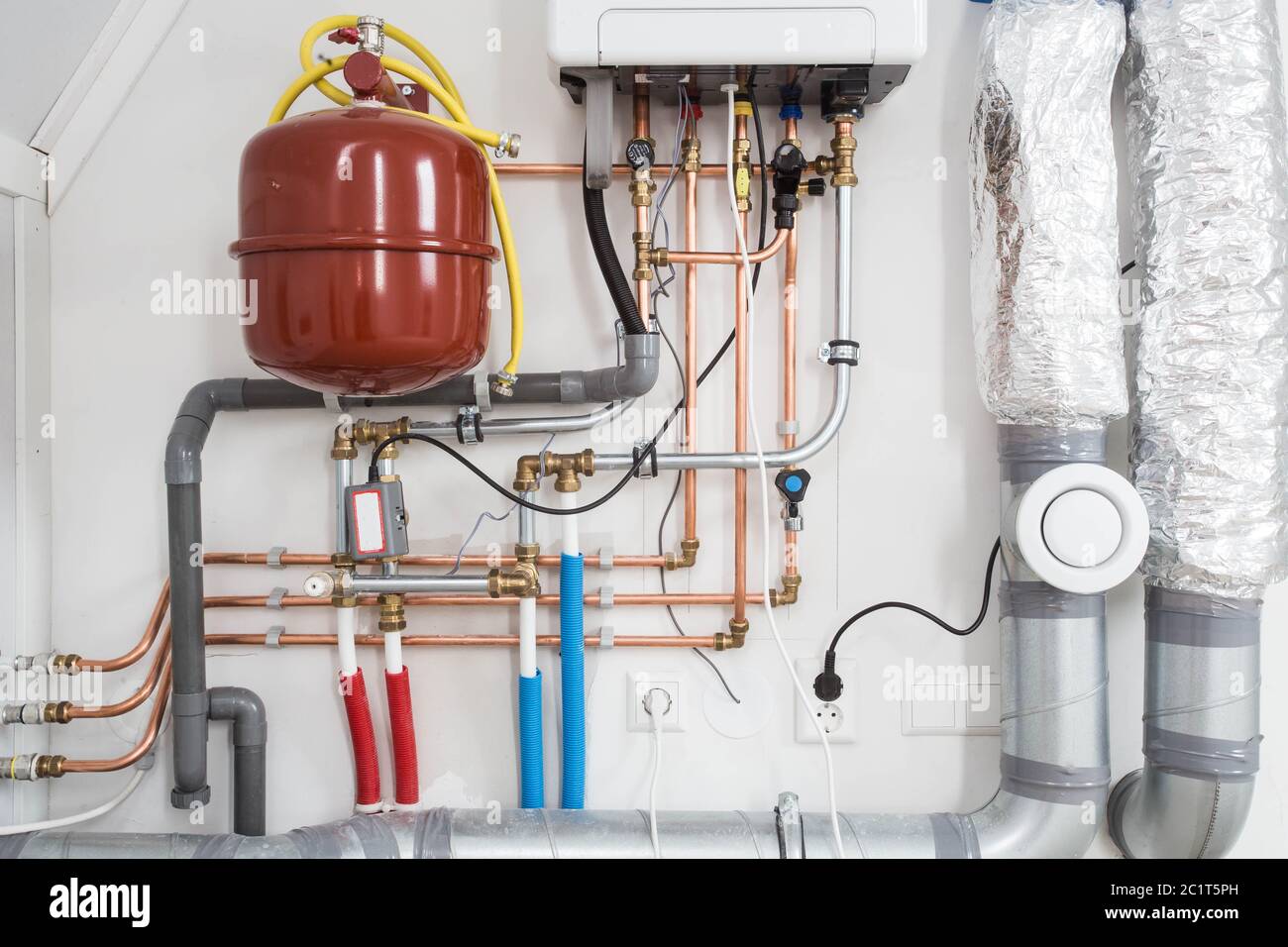 Boiler installation hi-res stock photography and images - Alamy