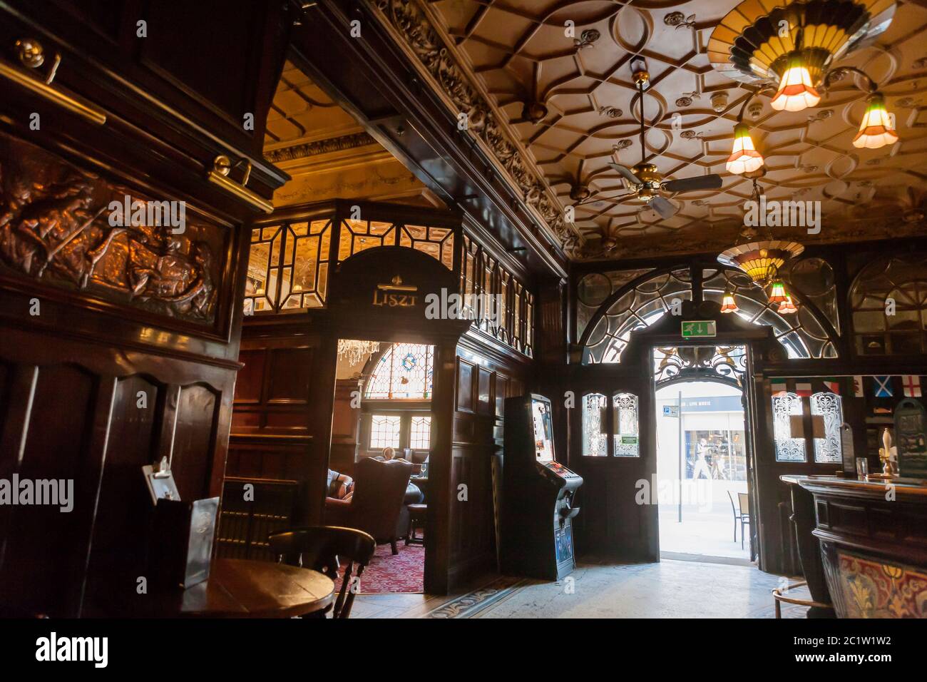 The opulent interior of the Philharmonic Dining Rooms (the Phil), a Grade I listed Victorian public house, Liverpool, Merseyside, England, UK Stock Photo