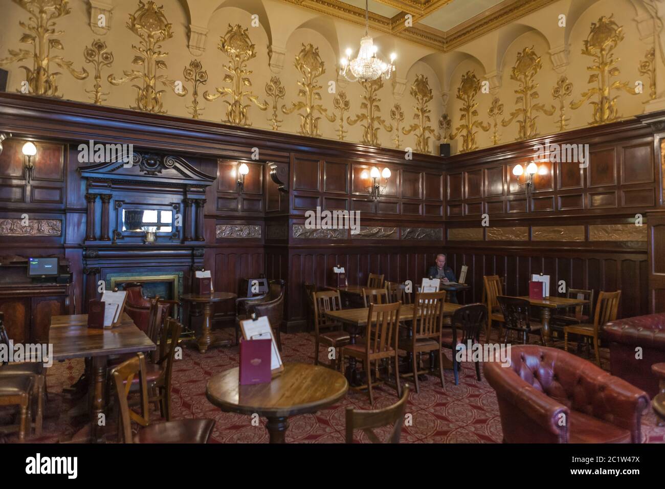 Opulent interior of the Philharmonic Dining Rooms (the Phil), a Grade I listed Victorian public house, Liverpool, England, UK Stock Photo