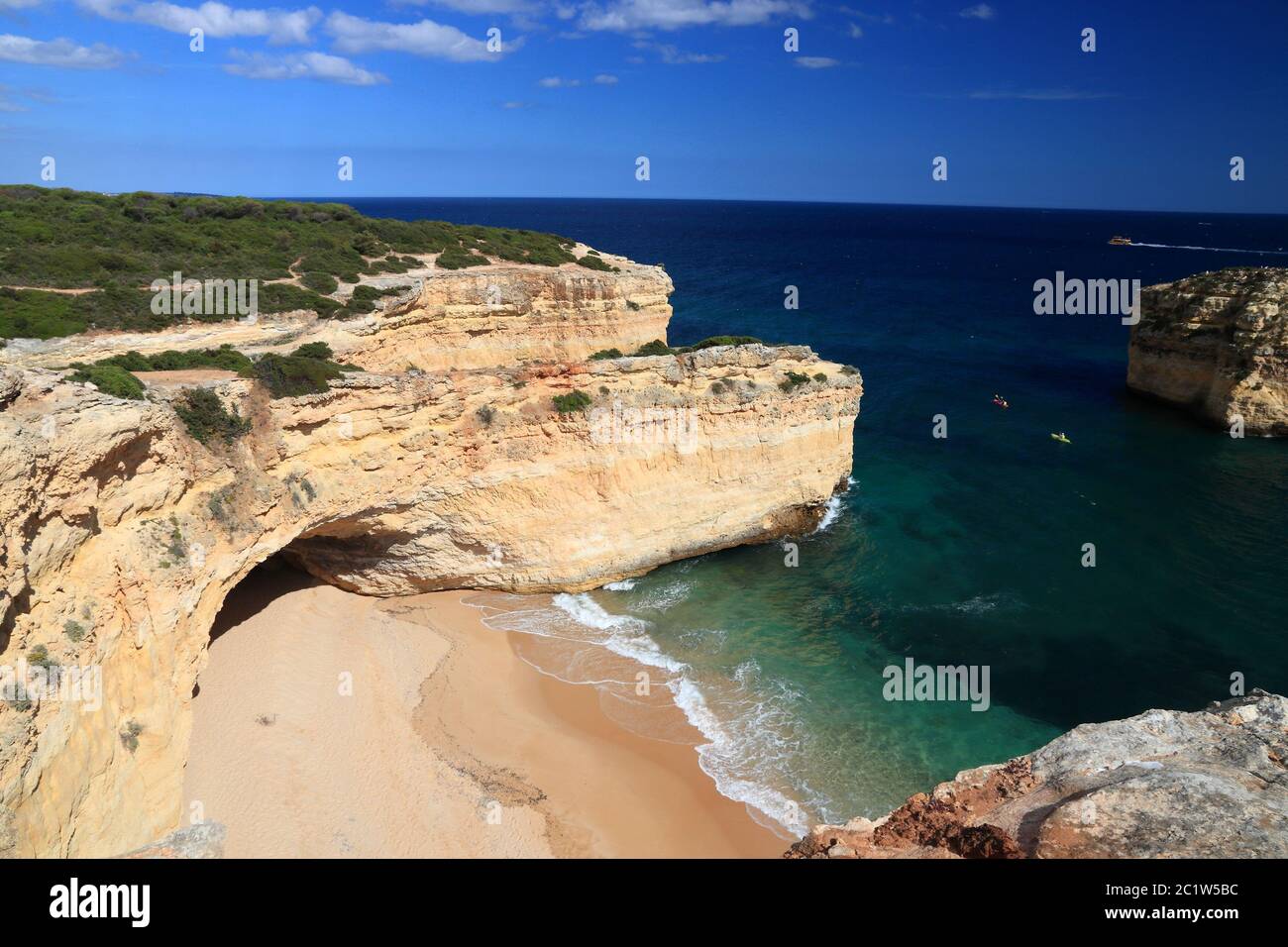 Algarve region, Portugal. Sandy beach in Lagoa - Praia da Malhada do  Baraco. Portugal nature Stock Photo - Alamy