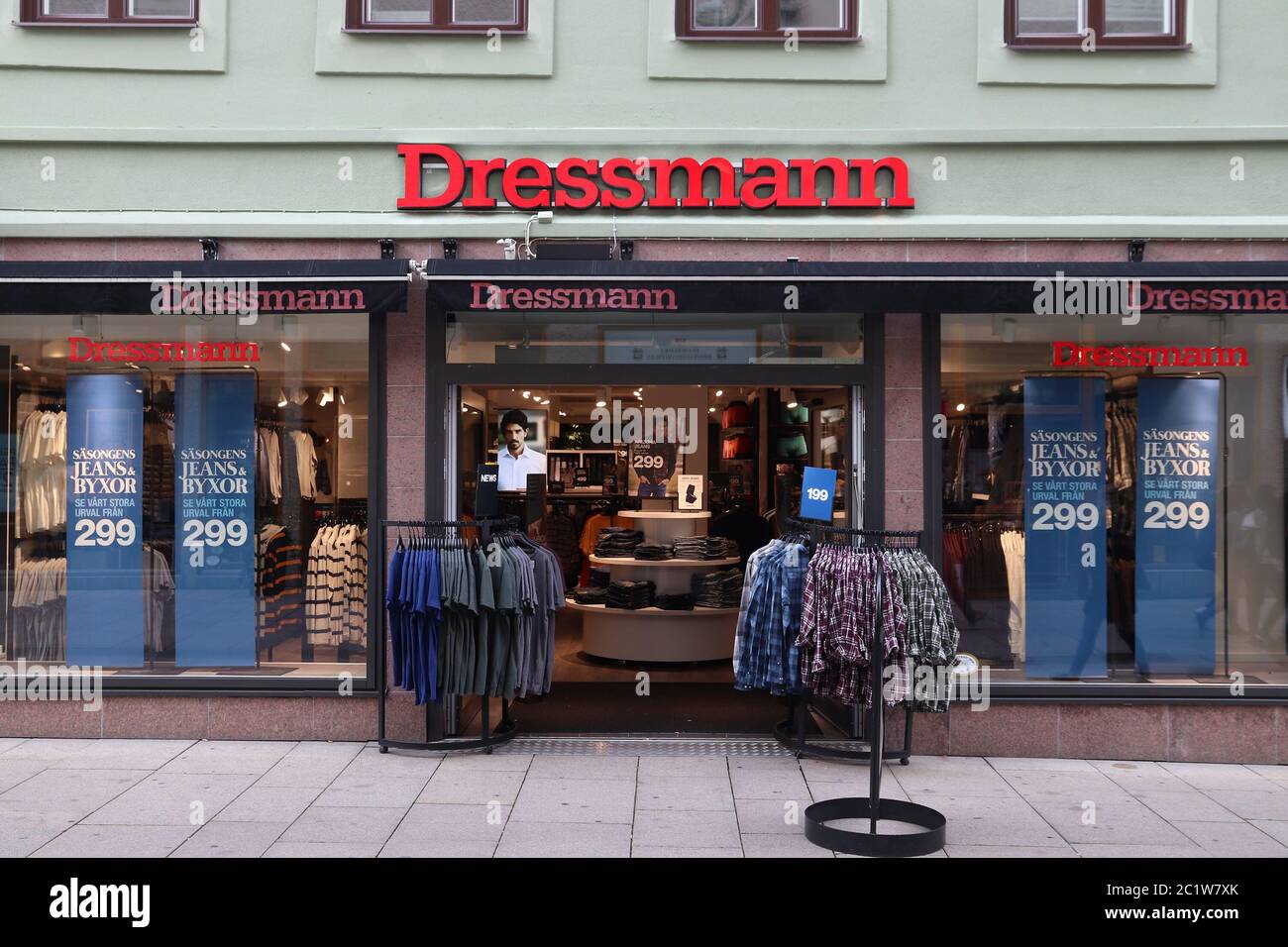 GOTHENBURG, SWEDEN - AUGUST 26, 2018: Dressmann store at Kungsgatan street  in Gothenburg, Sweden. Dressmann fashion store chain is owned by Varner-Gru  Stock Photo - Alamy