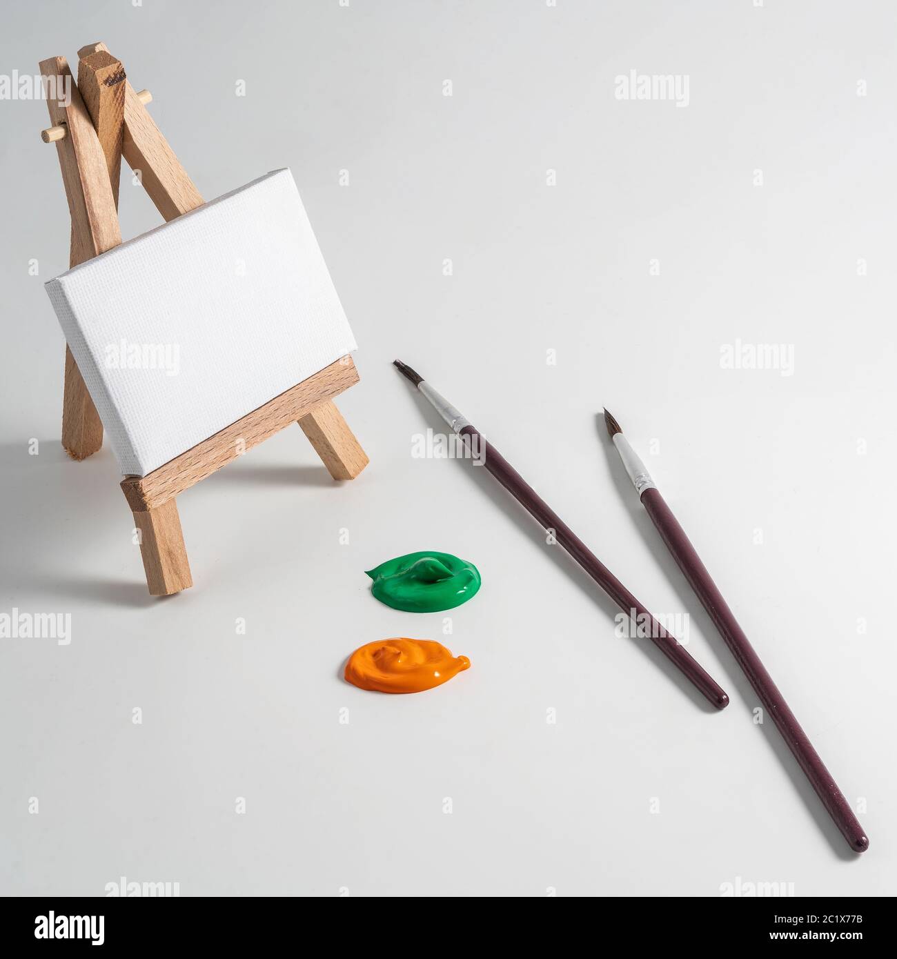 Professional tools for artist Stock Photo by ©sbelov 94420942