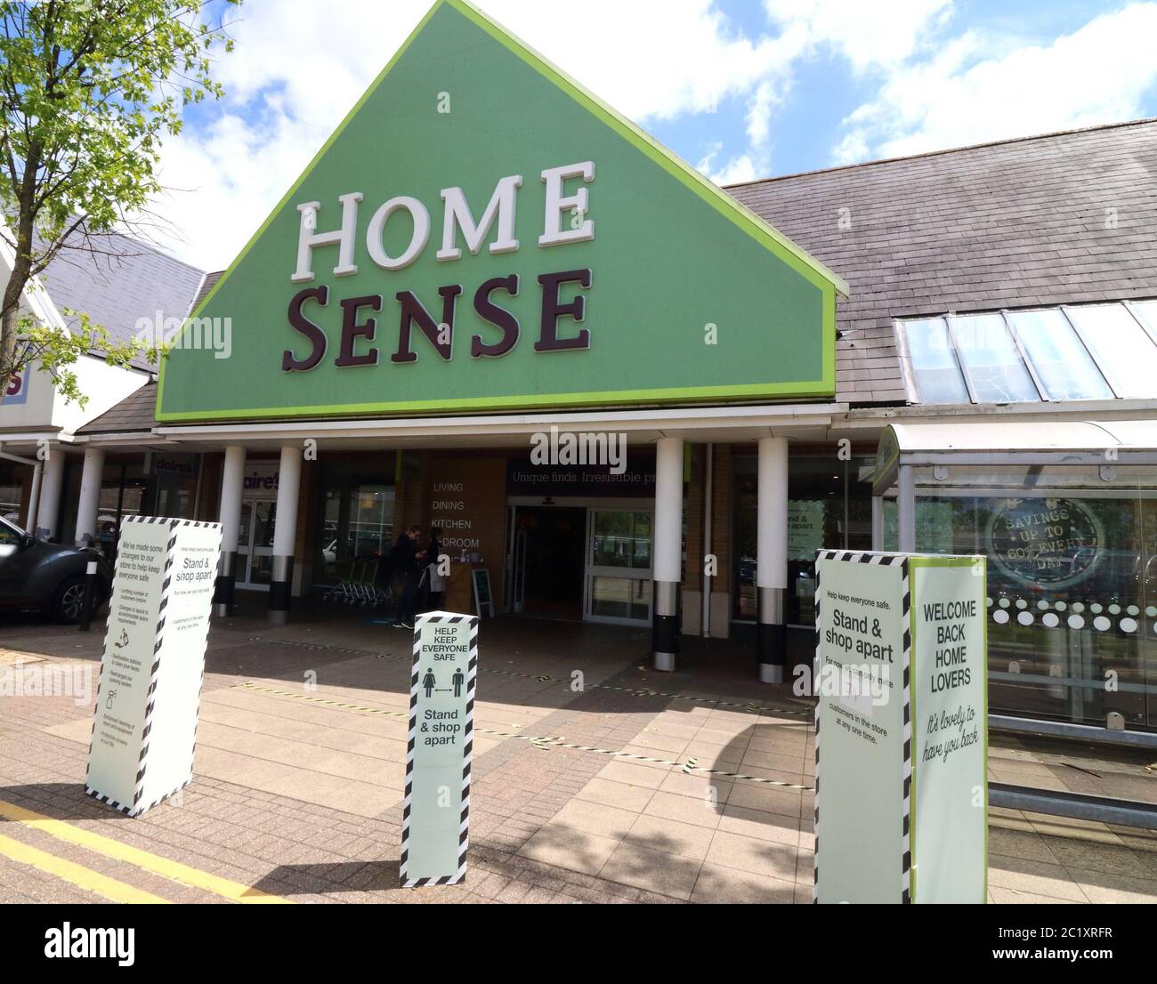 Home Sense store at a retail shopping centre. Stock Photo