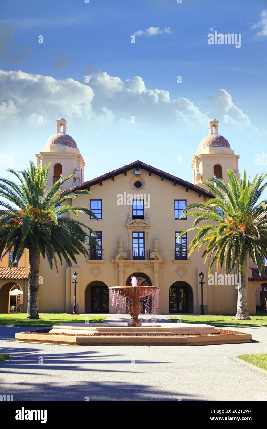 Stanford University, located south of San Francisco in Palo Alto, was founded in 1885 Stock Photo