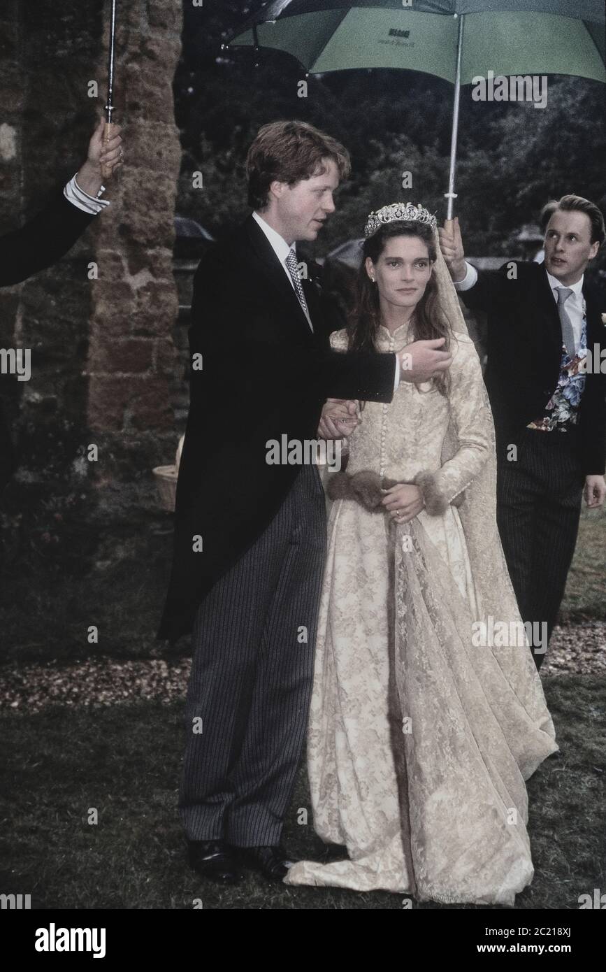 The wedding of Viscount Althorp, Charles Spencer to Victoria Lockwood. Great Brington, Northamptonshire, England, UK.16 September 1989 Stock Photo