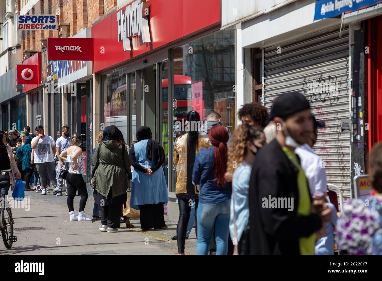 clarks outlet kilburn high road