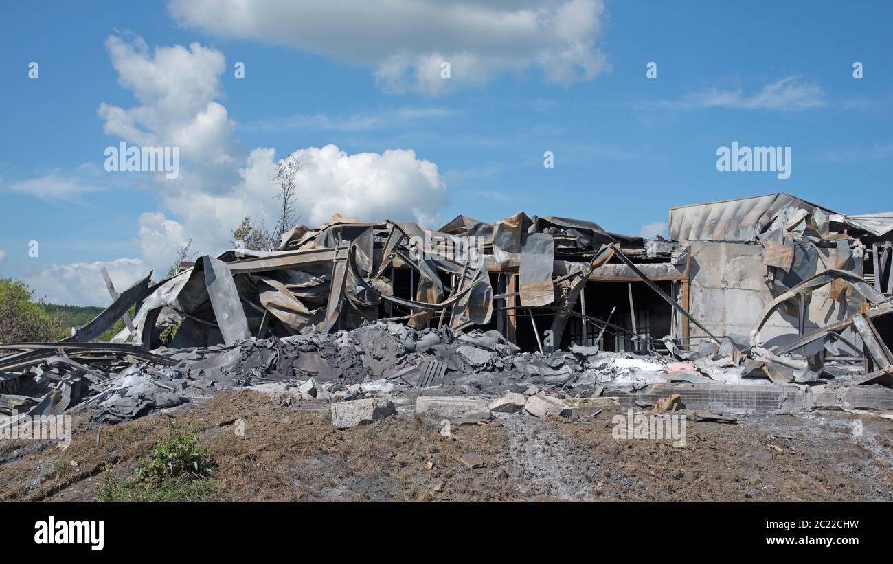 Ruin of a burneddown building Stock Photo Alamy