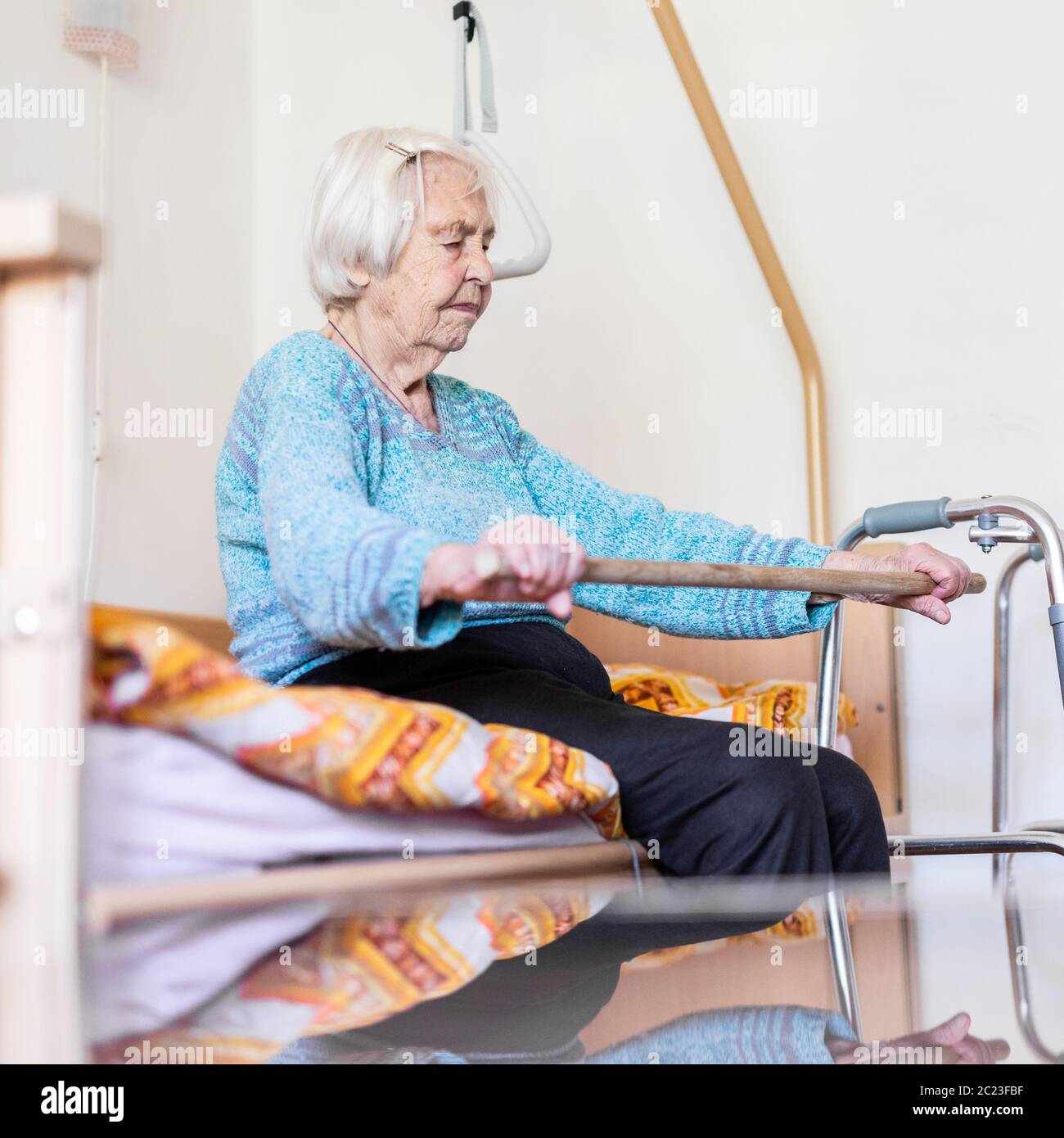Social care activity older people hi-res stock photography and images ...
