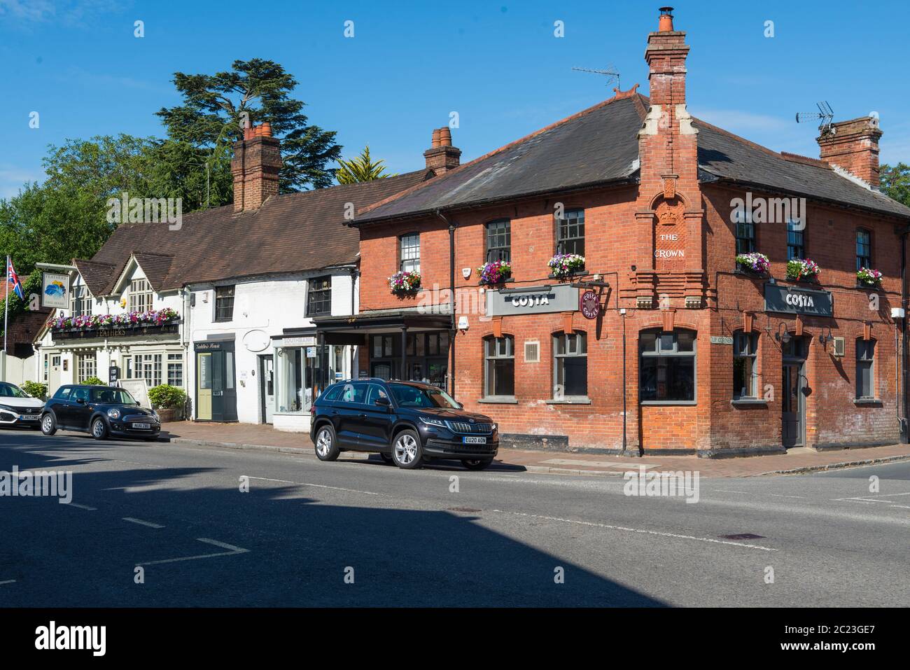 High Street Coffee Shop High Resolution Stock Photography and Images Alamy