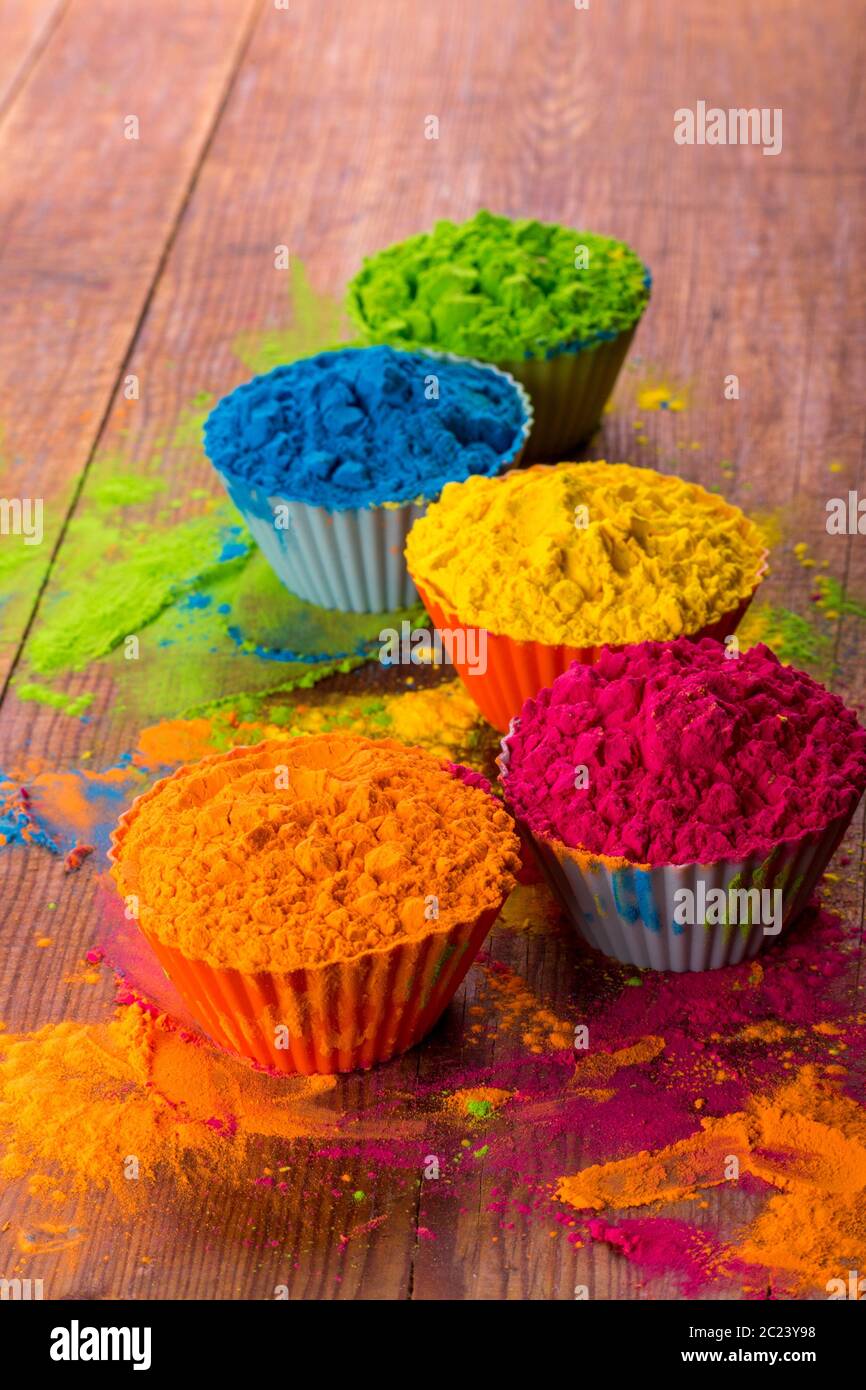 Rangoli pigment india colour hi-res stock photography and images - Alamy