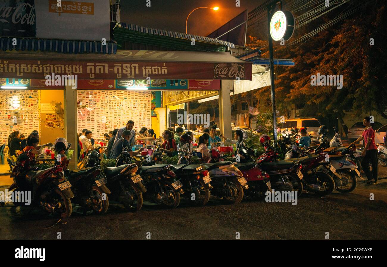 Social gathering at restaurant in Phnom Penh, Cambodia Stock Photo