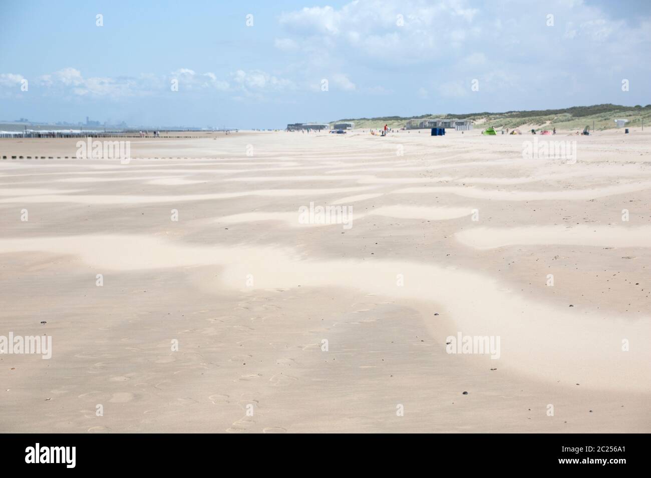 Menschenleerer Sandstrand bei Cadzand, Zeeland, Niederlande Stock Photo