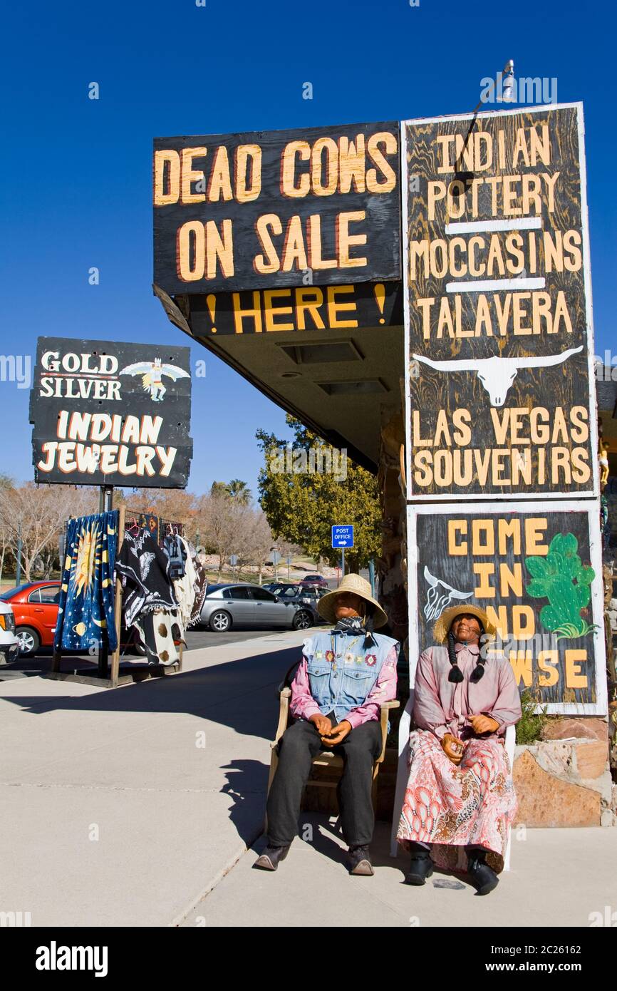 Native north american architecture hires stock photography and images