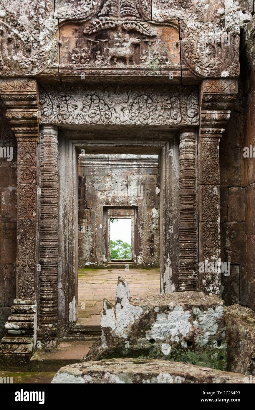 Preah Vihear Temple, Inside of Gopura iii(3rd  Gate), Hindu temple of ancient Khmer Empire, Preah Vihear province, Cambodia, Southeast Asia, Asia Stock Photo