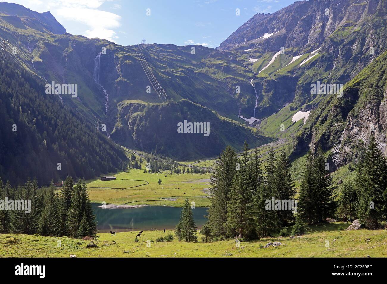 View to the Hintersee in the Felbertal in the Pinzgau Stock Photo
