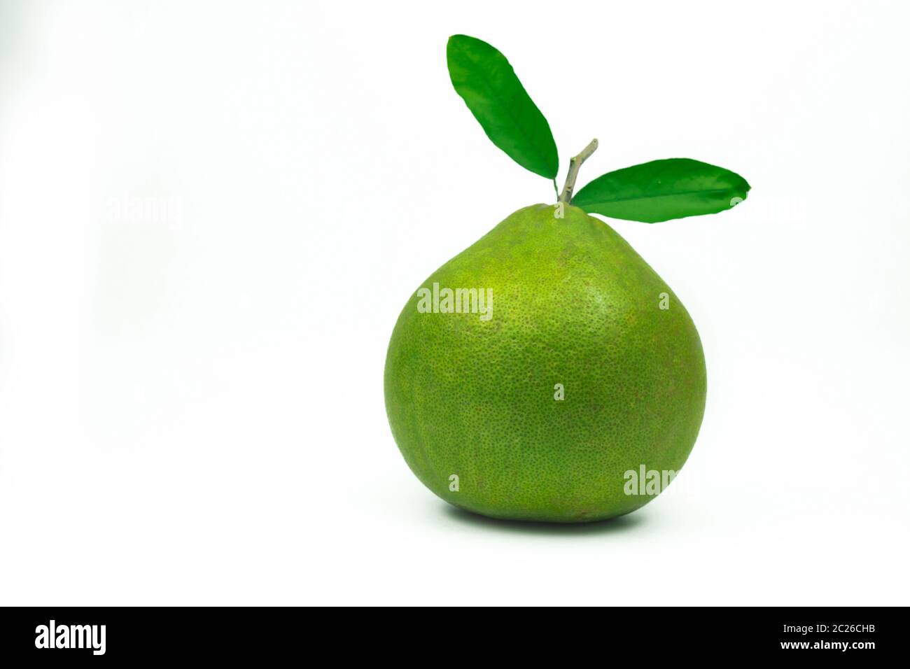 Pomelo with leaves hires stock photography and images Alamy