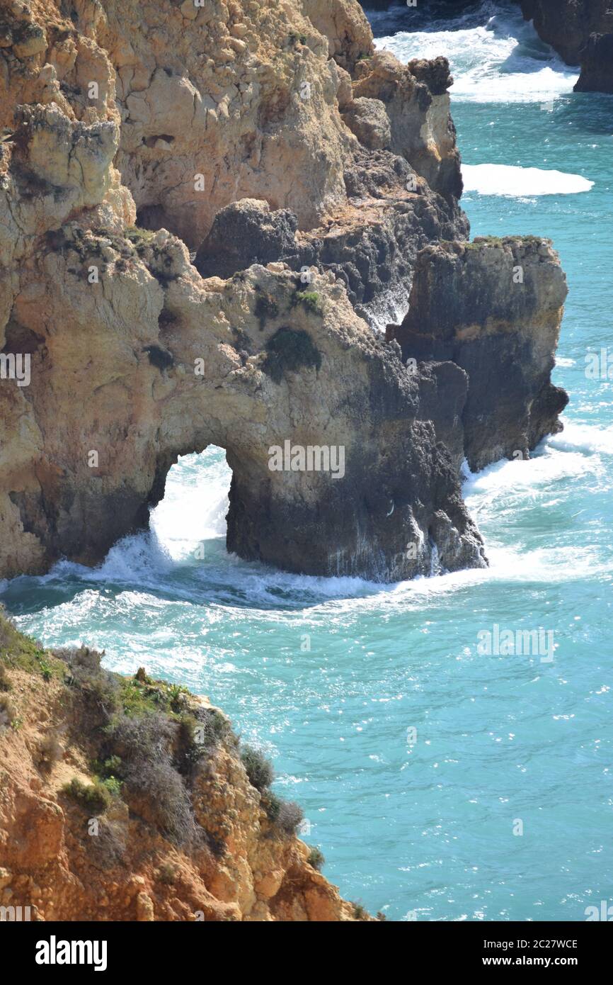 Algarve coast cliffs rocks hi-res stock photography and images - Alamy