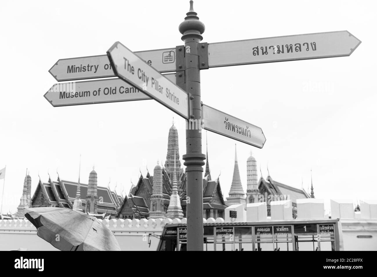 Tourist Spot In Bangkok Black And White Stock Photos Images Alamy tourist-spot-in-bangkok-black-and-white-stock-photos-images-alamy