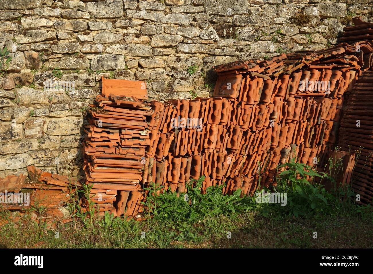 Folding tiles hi-res stock photography and images - Alamy