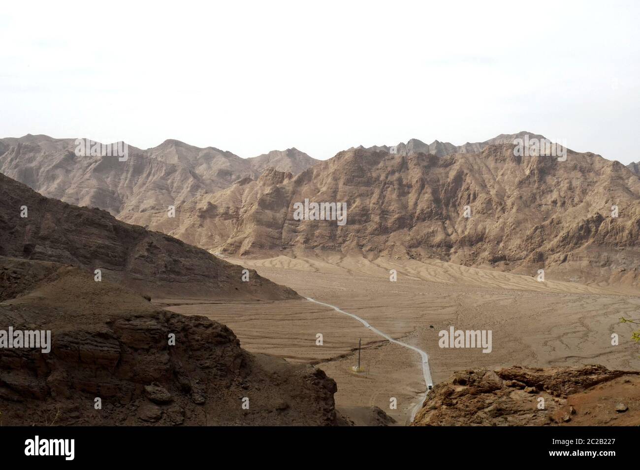 Rocky deserts hi-res stock photography and images - Alamy