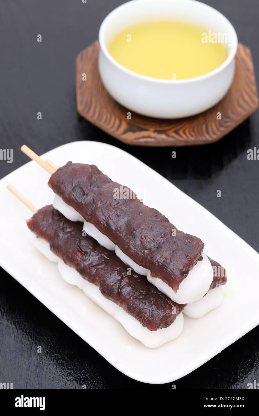 Japanese traditional confectionery Kushi Anko Dango Stock Photo Alamy