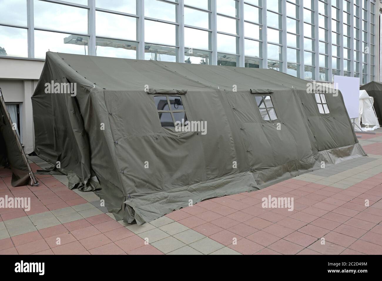 Green Tent Temporary Shelter for Disaster and Refuges Stock Photo Alamy