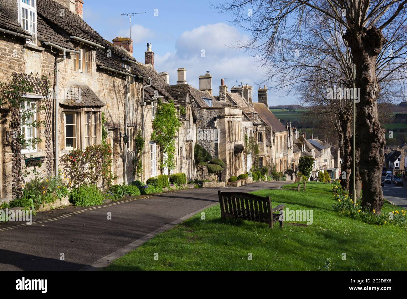 Cotswold cottages along The Hill, Burford, Cotswolds, Oxfordshire, England, United Kingdom, Europe Stock Photo