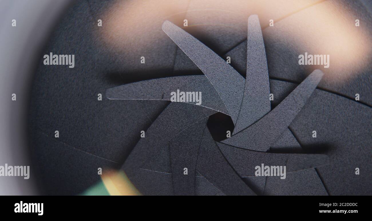 Changing the Camera lens aperture Stock Photo Alamy