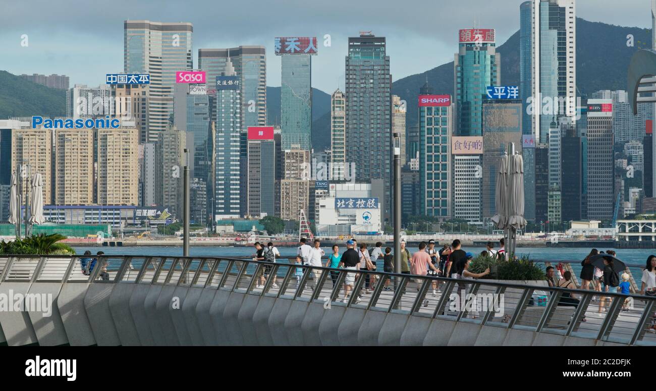 Central pier bridge hong kong hi-res stock photography and images - Alamy