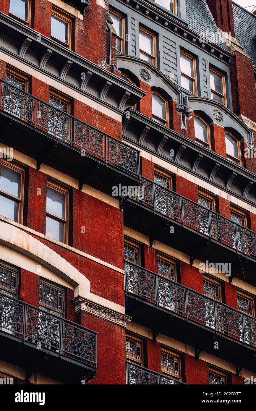 Chelsea hotel new york hi-res stock photography and images - Alamy