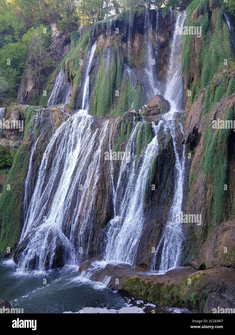 cascade de glandieu Stock Photo Alamy