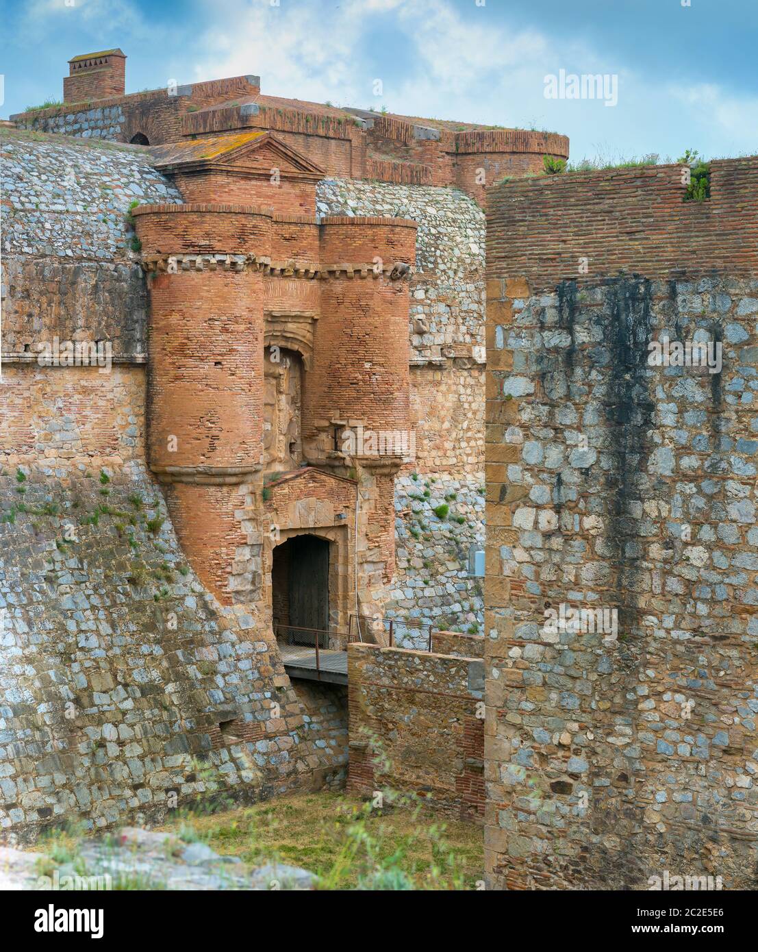 Forteresse De Salses Le Chateau Pyrenees Orientales Occitanie France Stock Photo Alamy