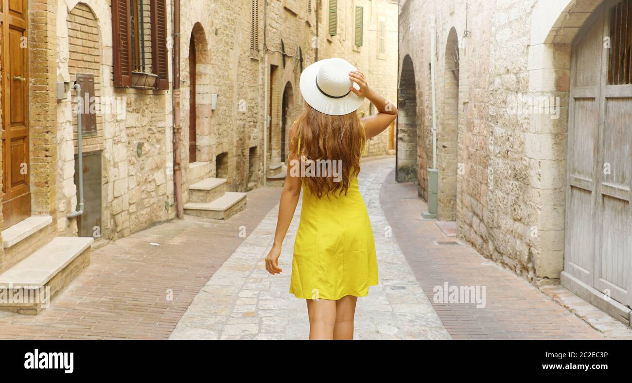 Women in traditional Italian clothing of Val d'Aosta take part on July 13,  2014 in the religious festival 'Sagra delle Regne' in Minturno, Italy Stock  Photo - Alamy