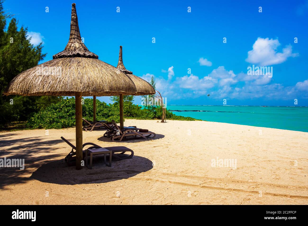 Relax beach hi-res stock photography and images - Alamy