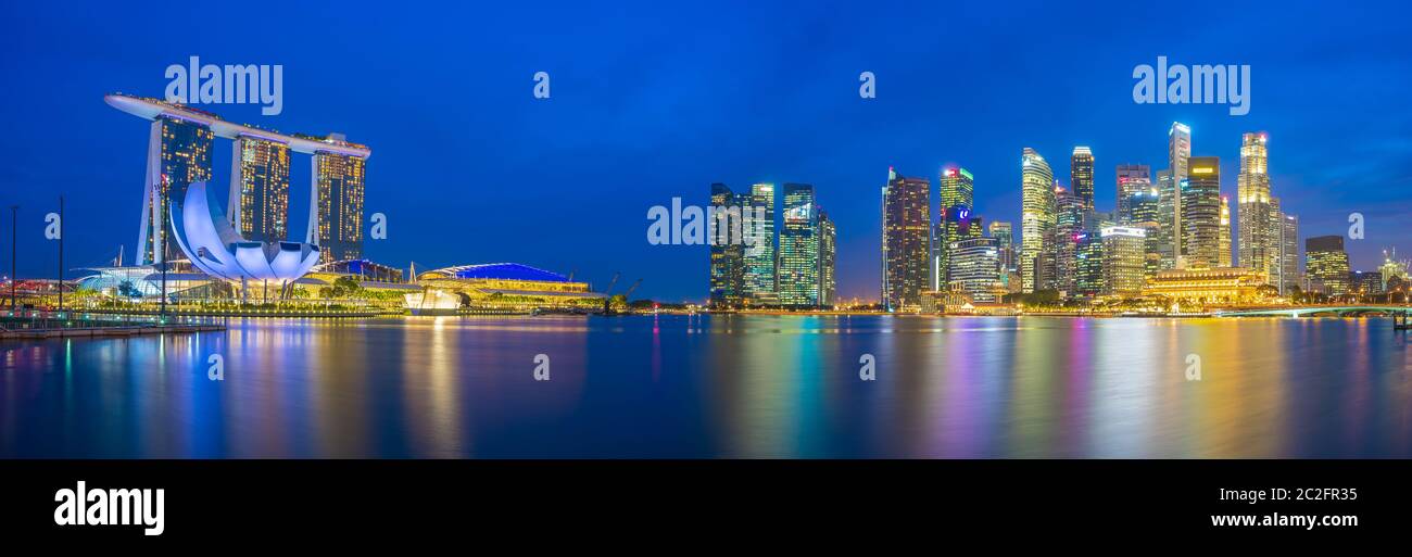 Panorama view of Singapore bay and skyline at night Stock Photo