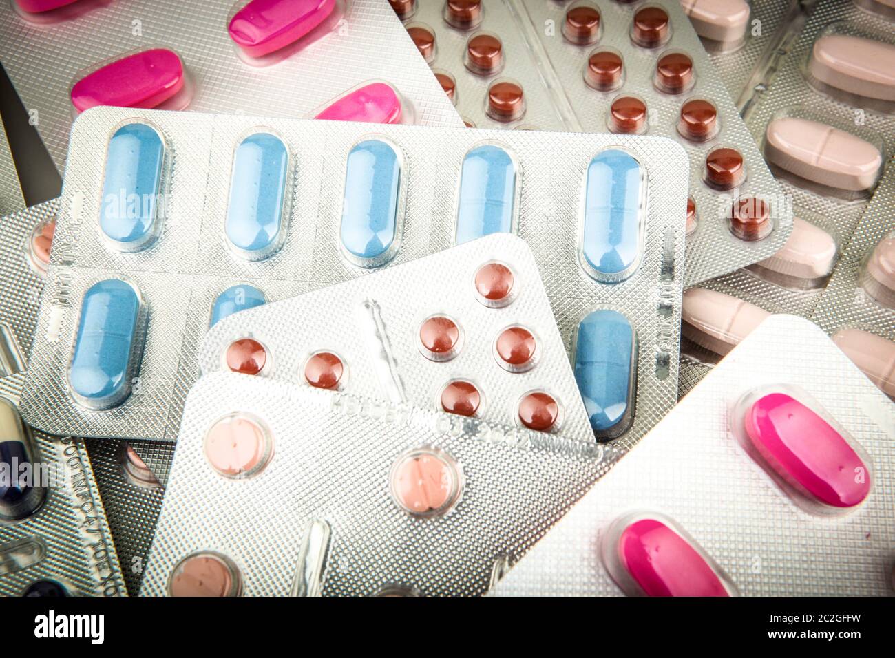 Top view of large amount of pills Stock Photo - Alamy