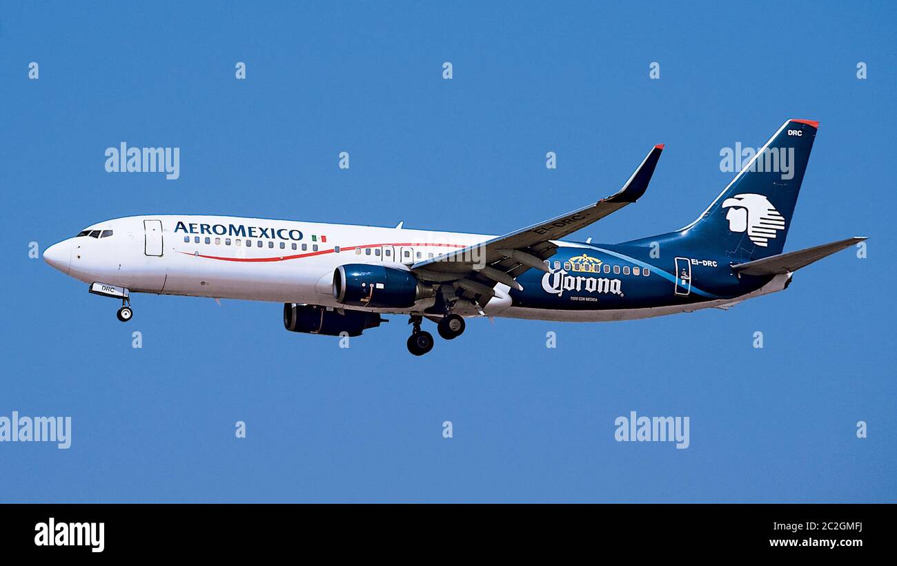 AeroMexico Boeing 737 Jet Airplane Corona Special EI-DRC Stock Photo