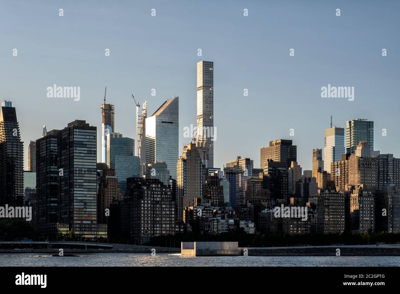 The buildings of midtown Manhattan view from Long Island City Stock Photo