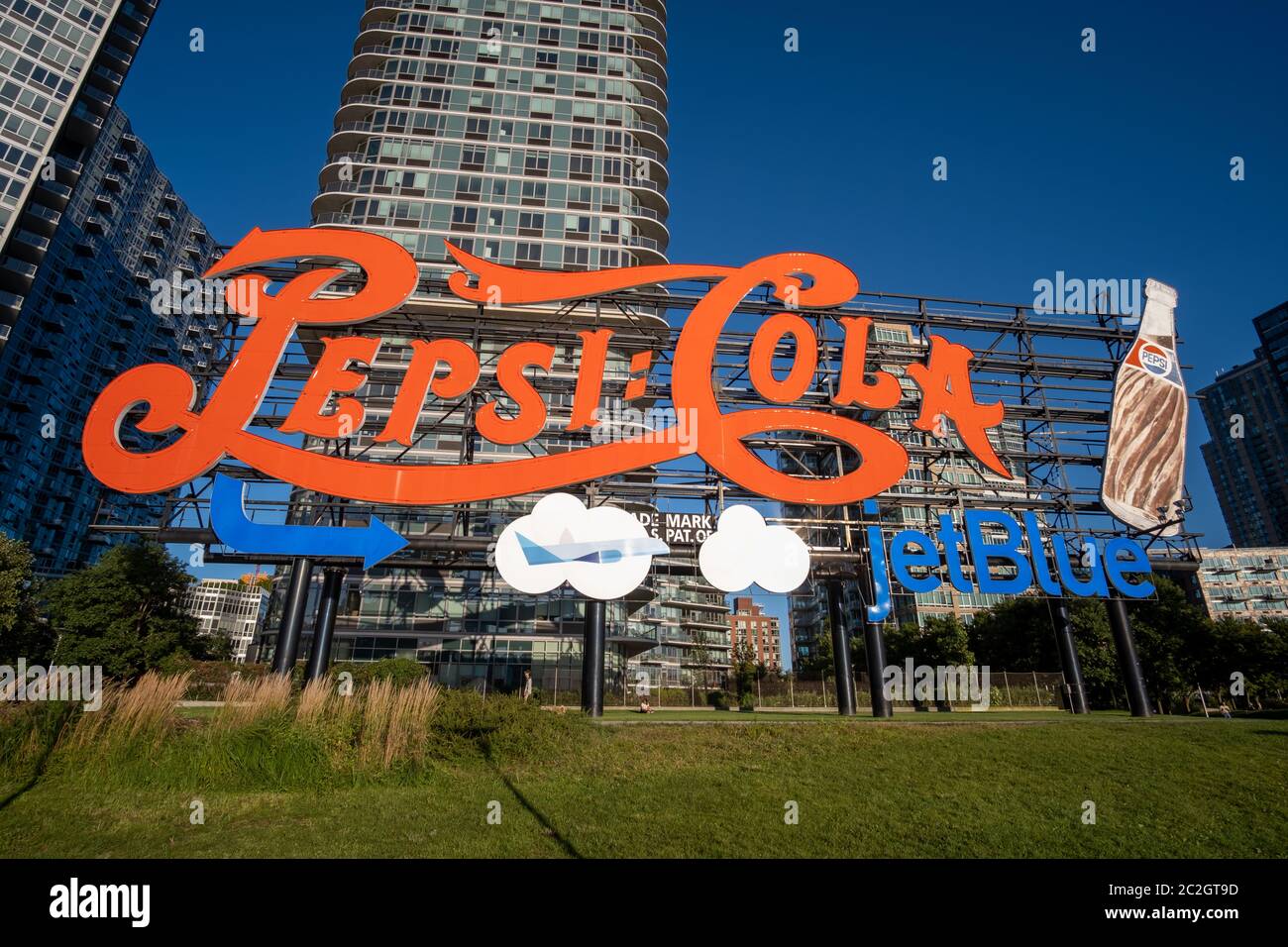 Pepsi Cola Website Front Page Advertising Super Bowl Stock Photo - Alamy